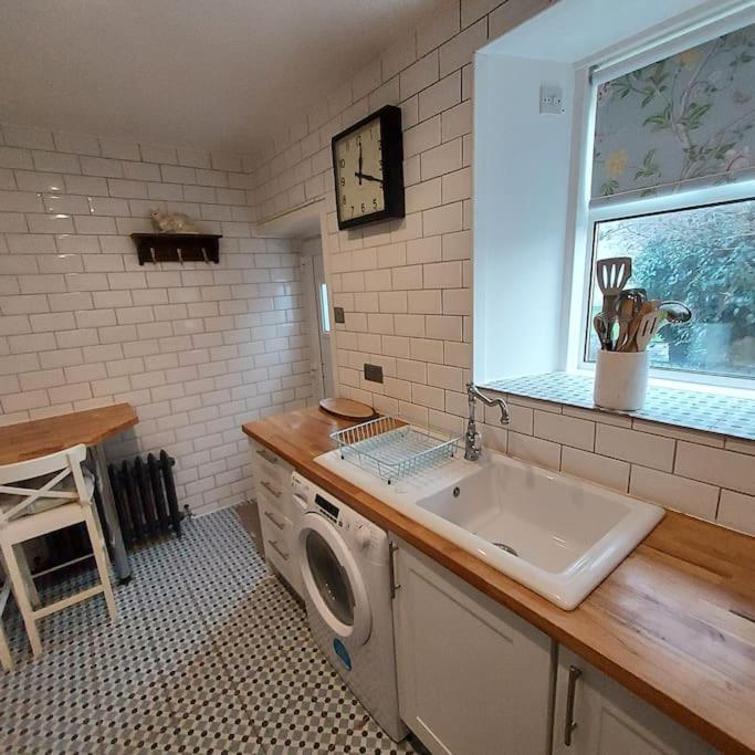Lovely 1 Bed House In Largs, North Ayrshire ภายนอก รูปภาพ